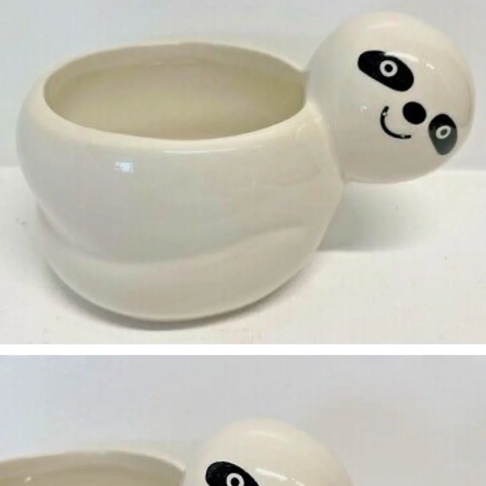 NWT white sloth vase planter